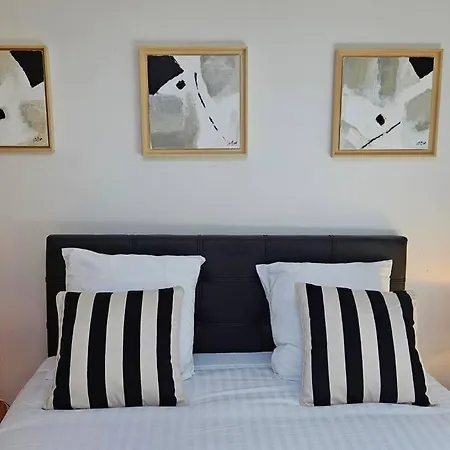 Evasion Romantique Avec Spa Et Sauna Apartmán